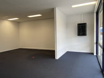1 Sillett Lane Sale VIC 3850 - Image 2