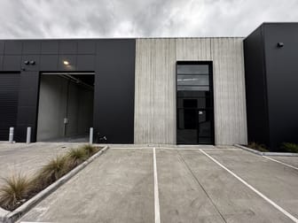 26 Kiel Close Kilsyth VIC 3137 - Image 1