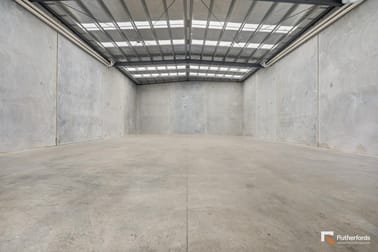 Click to view all images 16 Potter Street Craigieburn VIC 3064 - Image 3