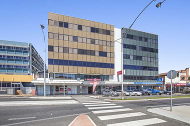 Click to view all images Level 6 Suite B/34 East Street Rockhampton City QLD 4700 - Image 1