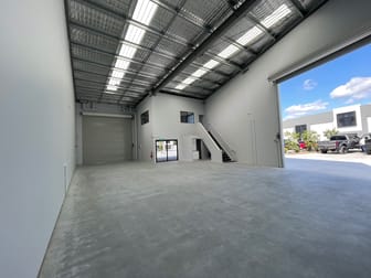 51/8 Distribution Court Arundel QLD 4214 - Image 2
