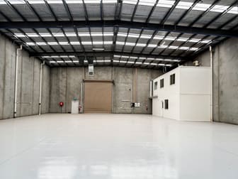 Click to view all images 6 Capital Court Braeside VIC 3195 - Image 2