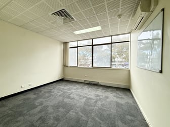 Unit 4/21-23 Colbee Court Phillip ACT 2606 - Image 3