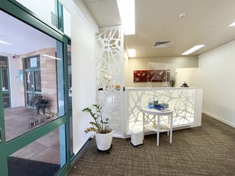4/31 Cotton Tree Parade Maroochydore QLD 4558 - Image 3