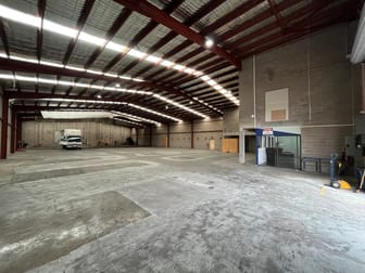 Click to view all images 21 Winterton Road Clayton VIC 3168 - Image 2