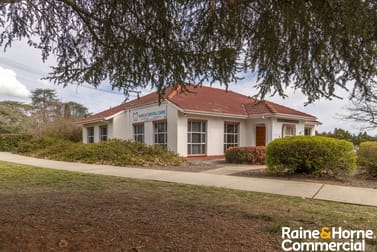 2/100 Wakefield Gardens Ainslie ACT 2602 - Image 2