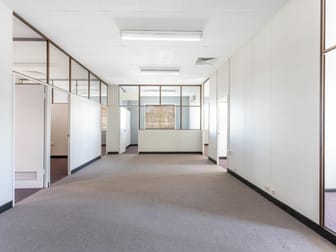 2/142-144 Victoria Street Taree NSW 2430 - Image 3