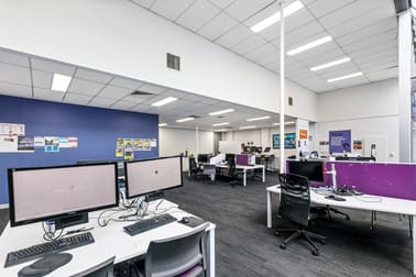 Unit/31 Wellington Street St Kilda VIC 3182 - Image 2