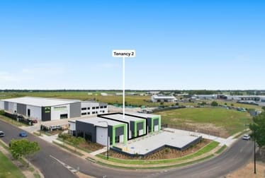 2/83 Johanna Boulevard Kensington QLD 4670 - Image 1