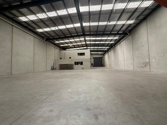 Click to view all images 11 Garden Boulevard Dingley Village VIC 3172 - Image 2