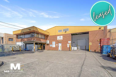 Click to view all images 18 Garema Circuit Kingsgrove NSW 2208 - Image 1