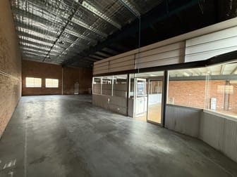 Click to view all images Unit 2/57 Tennant Street Fyshwick ACT 2609 - Image 3