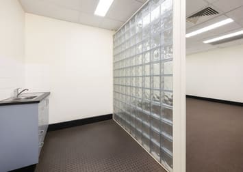 Click to view all images Suite 9/16-18 Malvern Avenue Chatswood NSW 2067 - Image 2