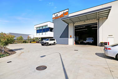 Click to view all images 24 Remisko Drive Forrestdale WA 6112 - Image 1