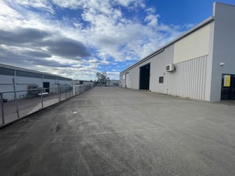 Unit 2/33 Carroll Street Wilsonton QLD 4350 - Image 3
