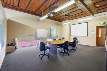 Click to view all images 4/497 Smollett Street Albury NSW 2640 - Image 3