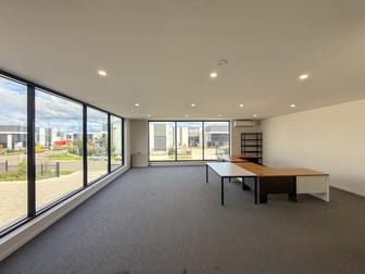 34 Paramount Boulevard Cranbourne West VIC 3977 - Image 2