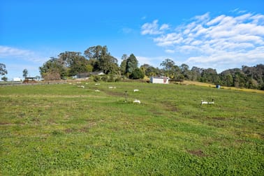 Click to view all images Farm 610 Bells Line of Road Kurmond NSW 2757 - Image 2