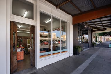 105 Mostyn Street Castlemaine VIC 3450 - Image 2