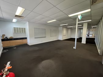 4D/230 Shute Harbour Road Cannonvale QLD 4802 - Image 2