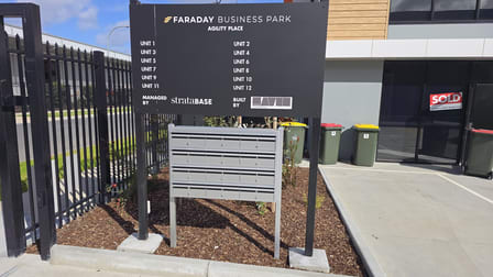 30 Faraday Boulevard Cranbourne West VIC 3977 - Image 2