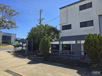 2/677 Pine Ridge Road Arundel QLD 4214 - Image 3