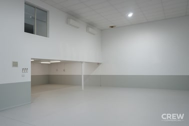 Click to view all images 5/21-23 Ereton Drive Arundel QLD 4214 - Image 2