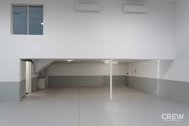 Click to view all images 5/21-23 Ereton Drive Arundel QLD 4214 - Image 3