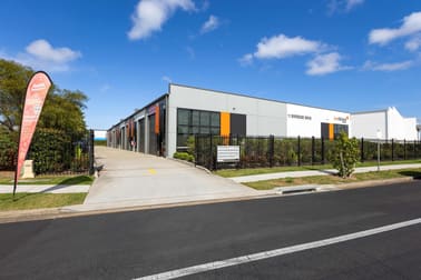 Unit 3 11 Riverside Drive Mayfield NSW 2304 - Image 2