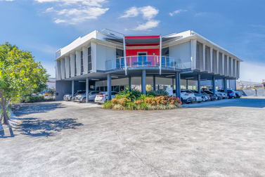 Click to view all images 1/8-10 Chapman Place Eagle Farm QLD 4009 - Image 1