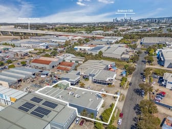 1/8-10 Chapman Place Eagle Farm QLD 4009 - Image 3