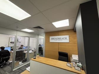 2/24-26 Queensland Avenue Broadbeach QLD 4218 - Image 1