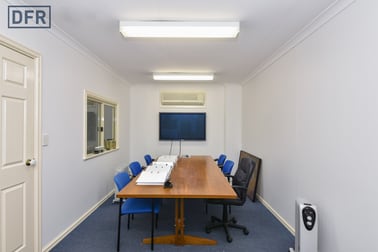30 Parkinson Lane Kardinya WA 6163 - Image 3