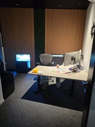 Click to view all images Vermont VIC 3133 - Image 2