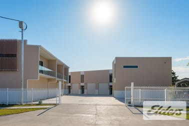 55 Lofter Street Tennyson QLD 4105 - Image 2