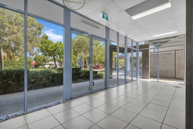12/18 Thomas Street Noosaville QLD 4566 - Image 2