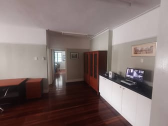 Shop 2/114 Bay Terrace Wynnum QLD 4178 - Image 2