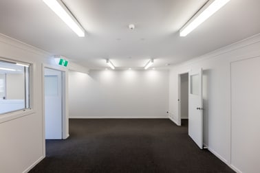 3a/9 Greg Chappell Drive Burleigh Heads QLD 4220 - Image 3