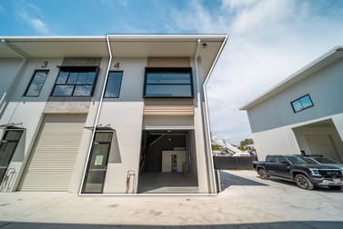 4/3 Rudman Parade Burleigh Heads QLD 4220 - Image 1