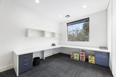 Unit/Level 1/140 Gladstone Street South Melbourne VIC 3205 - Image 3