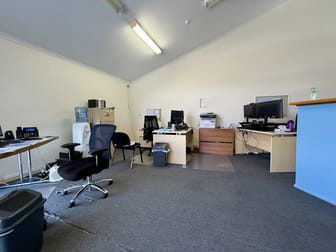 Unit 2/7 Geils Street Deakin ACT 2600 - Image 3