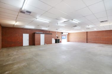 9/10-18 Dowd Street Welshpool WA 6106 - Image 2