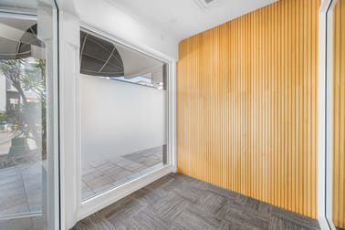 Click to view all images CBD Office/57 Goondoon Street Gladstone Central QLD 4680 - Image 2