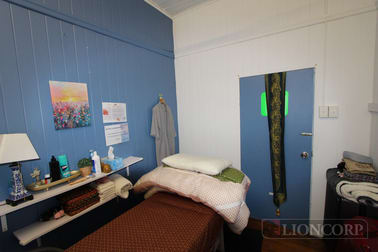 Click to view all images Stones Corner QLD 4120 - Image 3