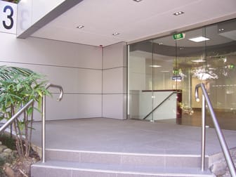 3 Short Street Southport QLD 4215 - Image 1