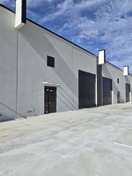 Click to view all images 3/7 Global Road Neerabup WA 6031 - Image 2