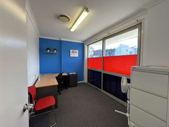 Click to view all images 7/18-22 First Avenue Maroochydore QLD 4558 - Image 3