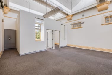 Click to view all images 6/124 Margaret Street Toowoomba City QLD 4350 - Image 2