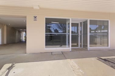 Click to view all images Shop 2/3-7 Honour Avenue Lawson NSW 2783 - Image 2