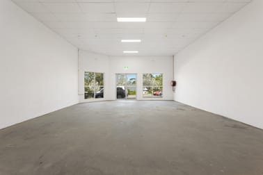 Click to view all images Shop 3/3-7 Honour Avenue Lawson NSW 2783 - Image 2